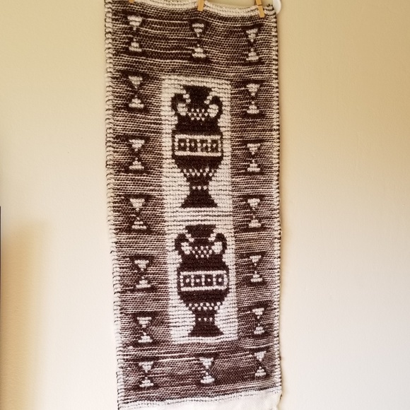 Vintage fringed wool blend tapestry - Picture 2 of 6